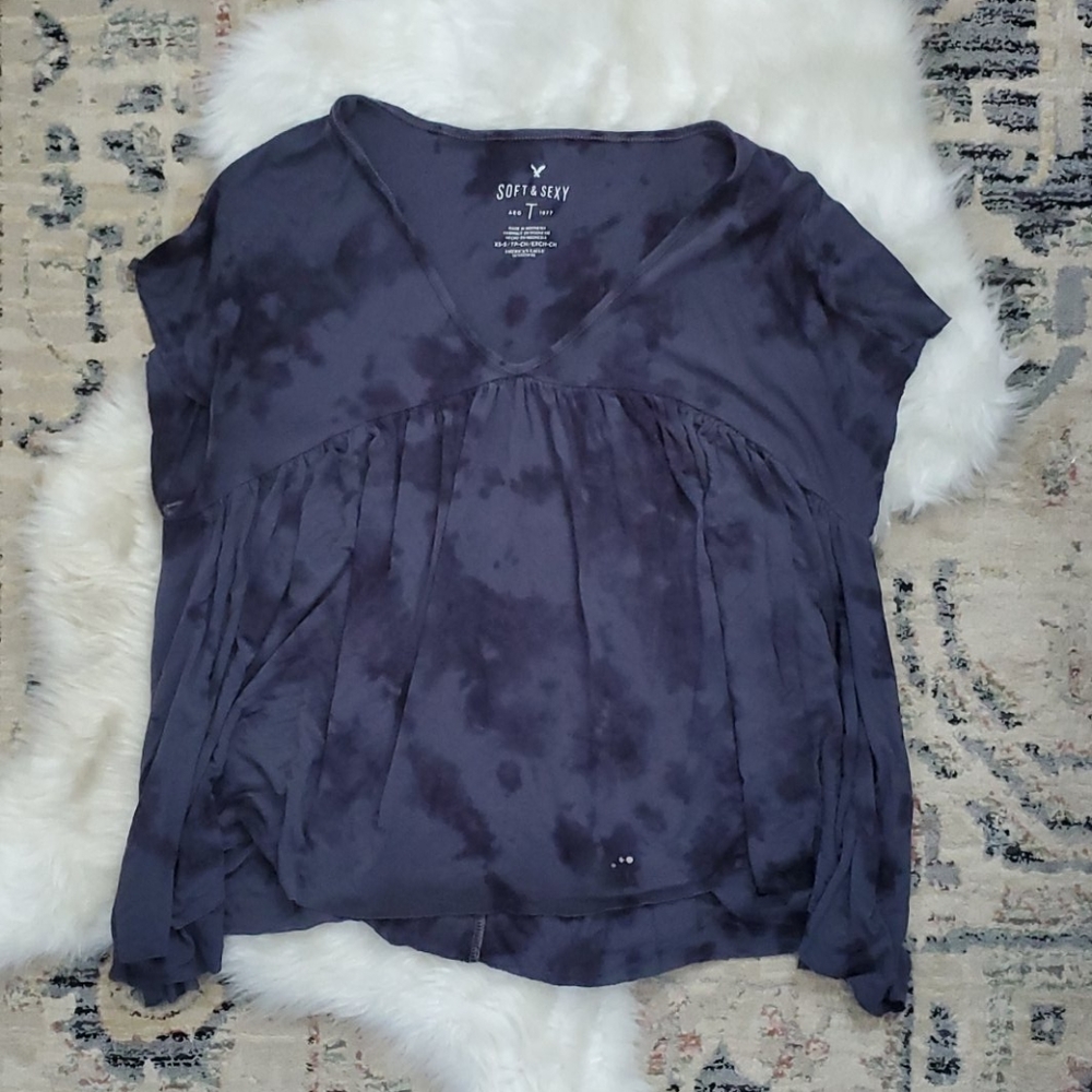 AE Soft and Sexy Flowy Top